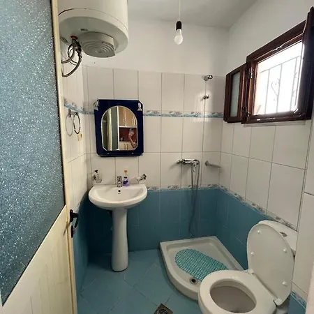 Vila Murataj Lekures ساراندا