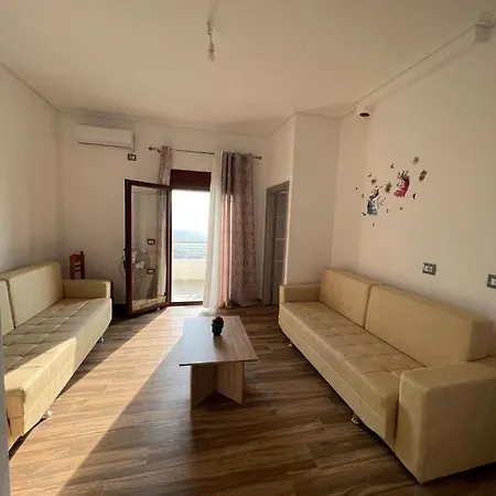Vila Murataj Lekures ساراندا