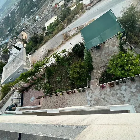 Vila Murataj Lekures شقة